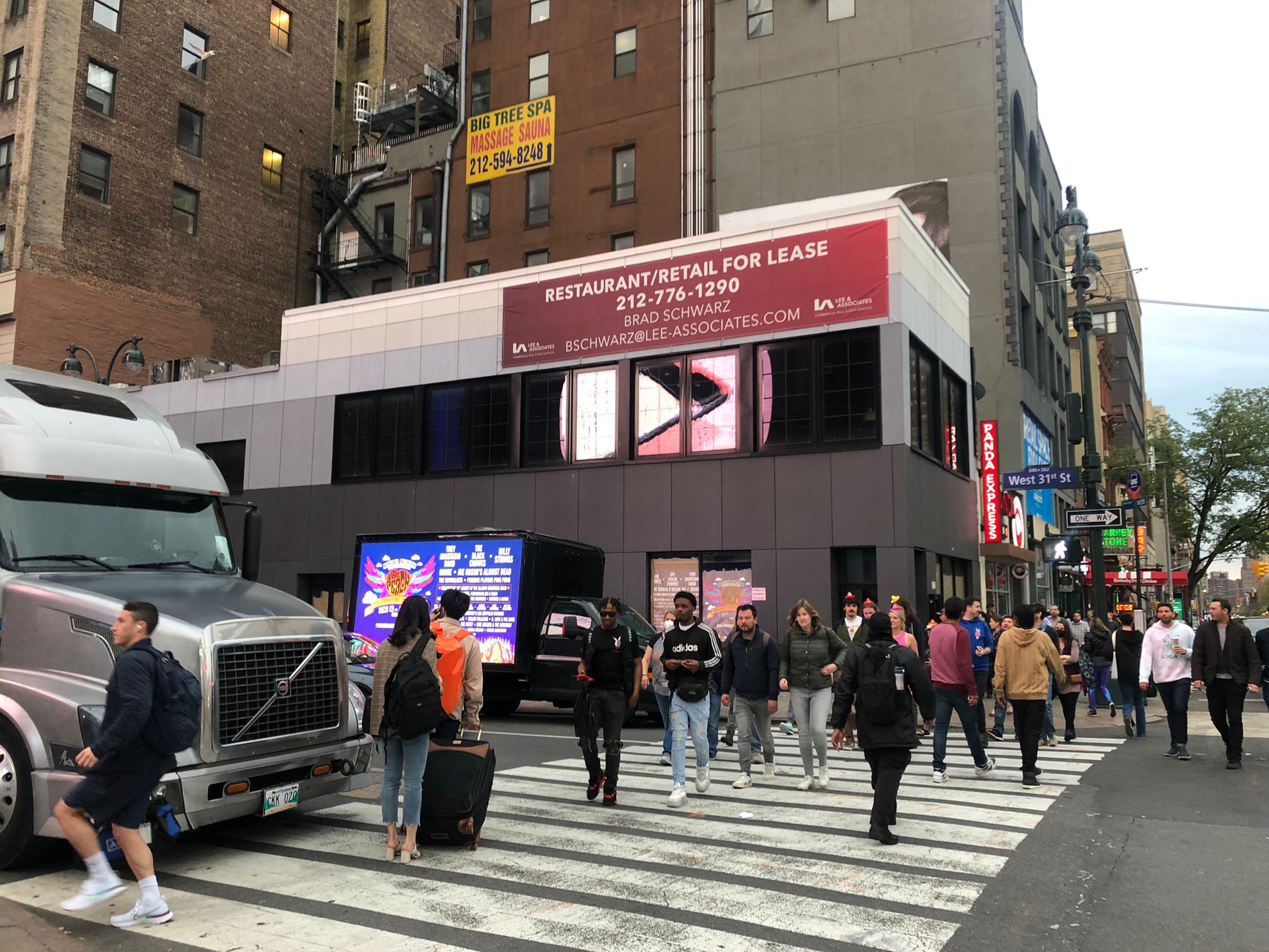 New York Digital Mobile Billboards